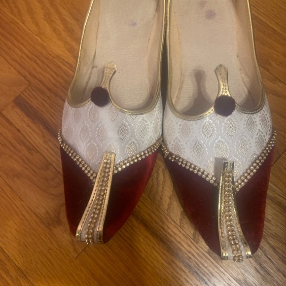 Mens shoe for Kurtha/ Sherwani. - Picture 2 of 4